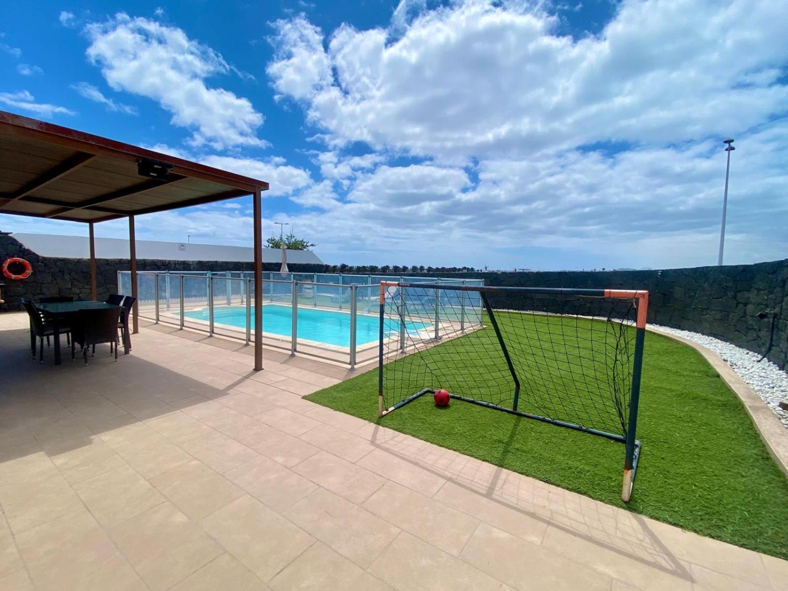Villa Abuelo Paco - Private Heated Pool Playa Blanca  Extérieur photo